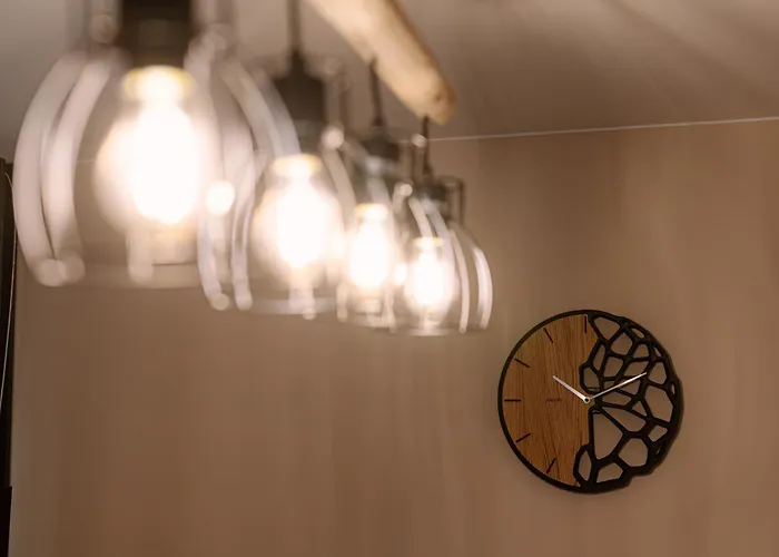 1 Minute To Main Street Grafa, Ndk, Free Parking, 3bdr アパート