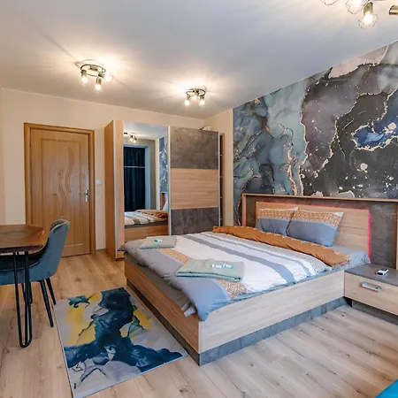 Appartement 1 Minute To Main Street Grafa, Ndk, Free Parking, 3bdr