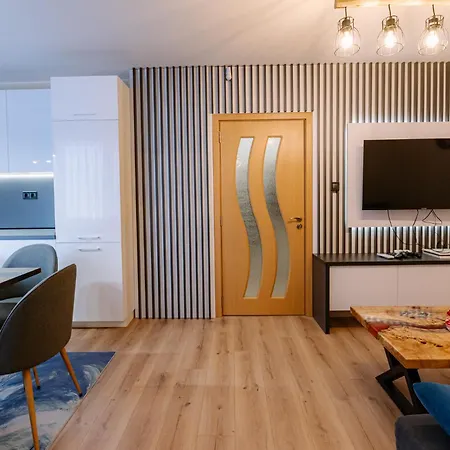 Appartement 1 Minute To Main Street Grafa, Ndk, Free Parking, 3bdr *
