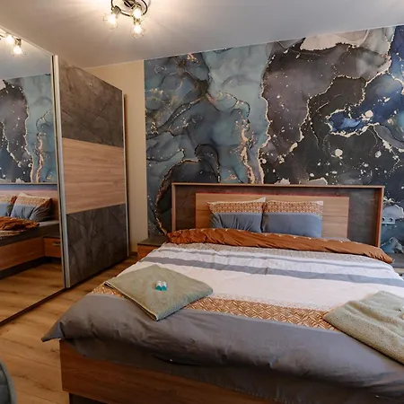 아파트 1 Minute To Main Street Grafa, Ndk, Free Parking, 3bdr